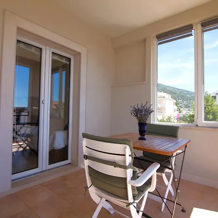 Lilly Appartement Bol