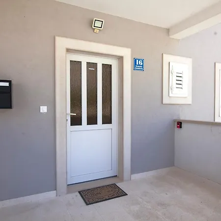 Lilly Appartement Bol
